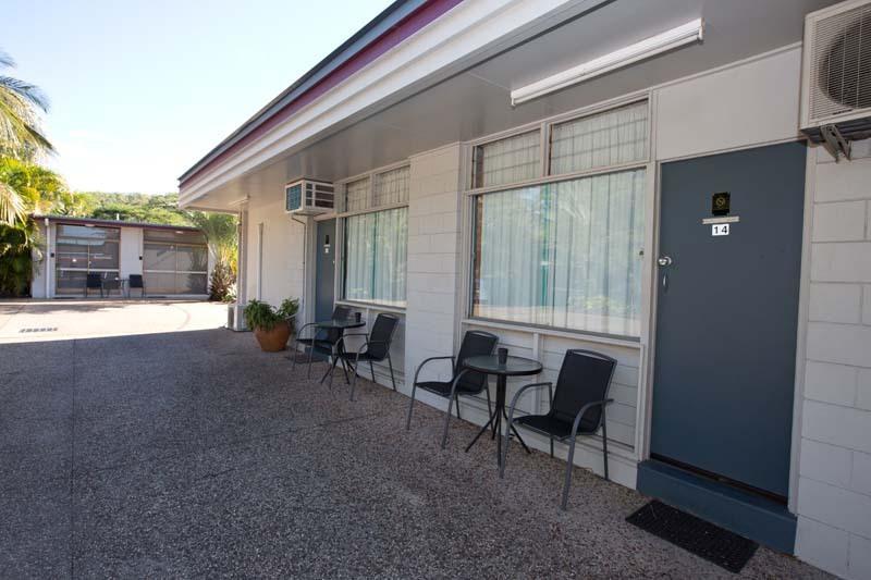 South Gladstone Motel ภายนอก รูปภาพ