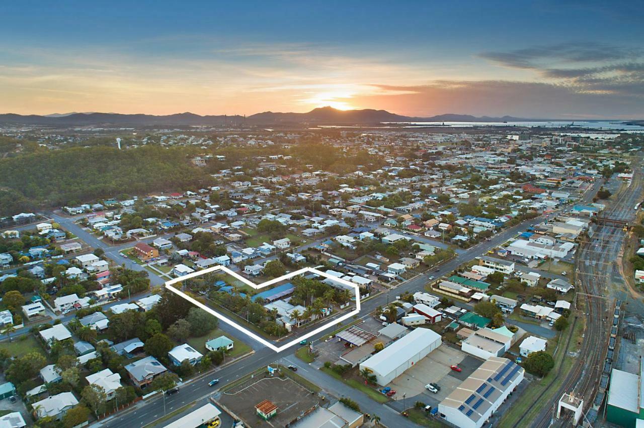 South Gladstone Motel ภายนอก รูปภาพ