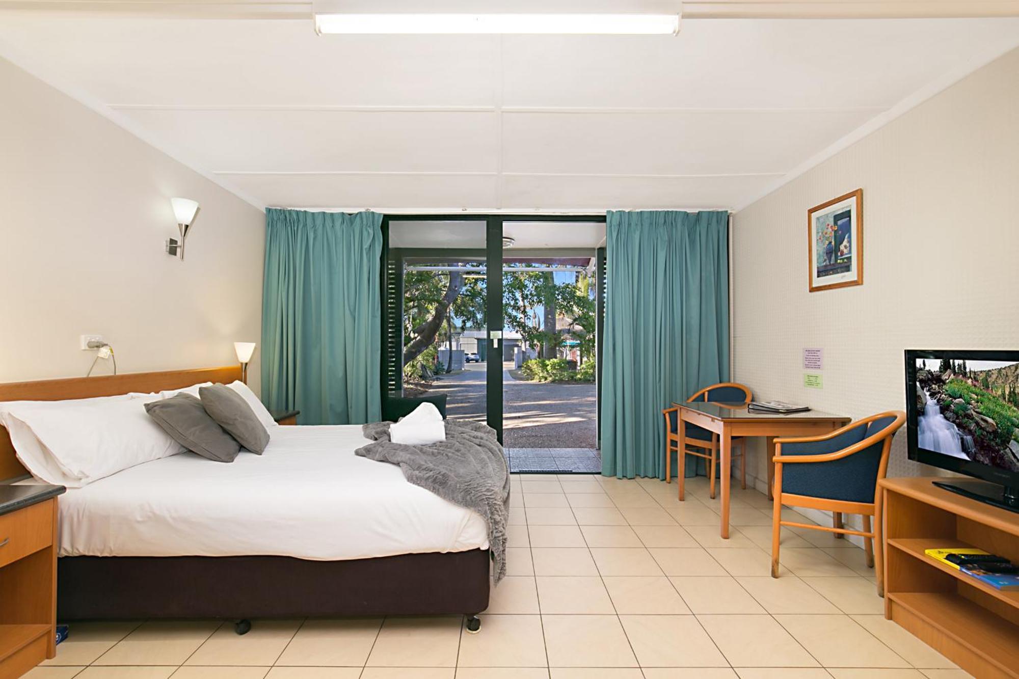 South Gladstone Motel ภายนอก รูปภาพ