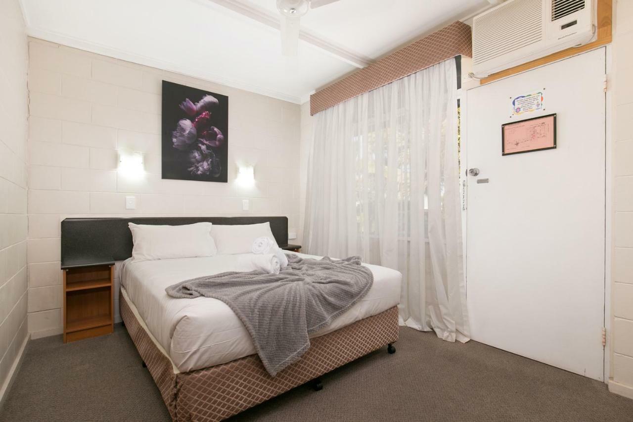 South Gladstone Motel ภายนอก รูปภาพ