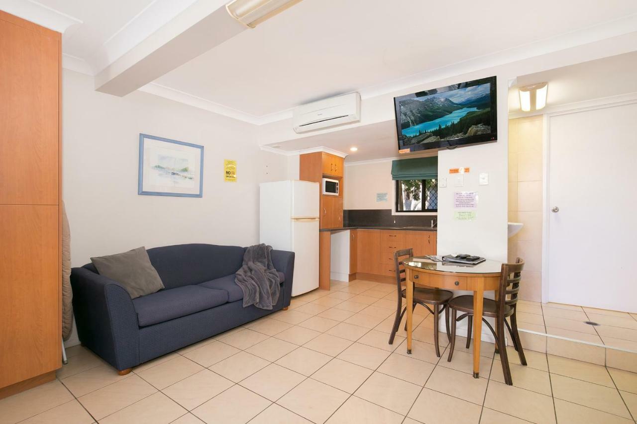 South Gladstone Motel ภายนอก รูปภาพ